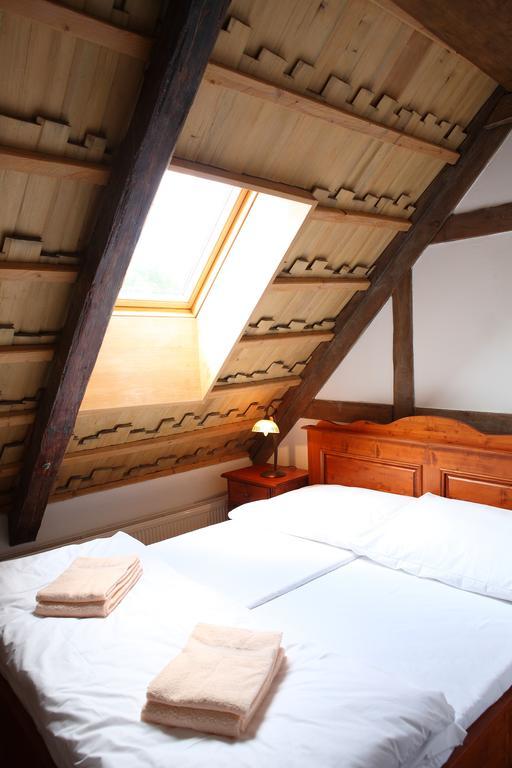 Hradni Basta Hotel Becov nad Teplou