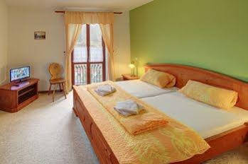 Hradni Basta Hotel